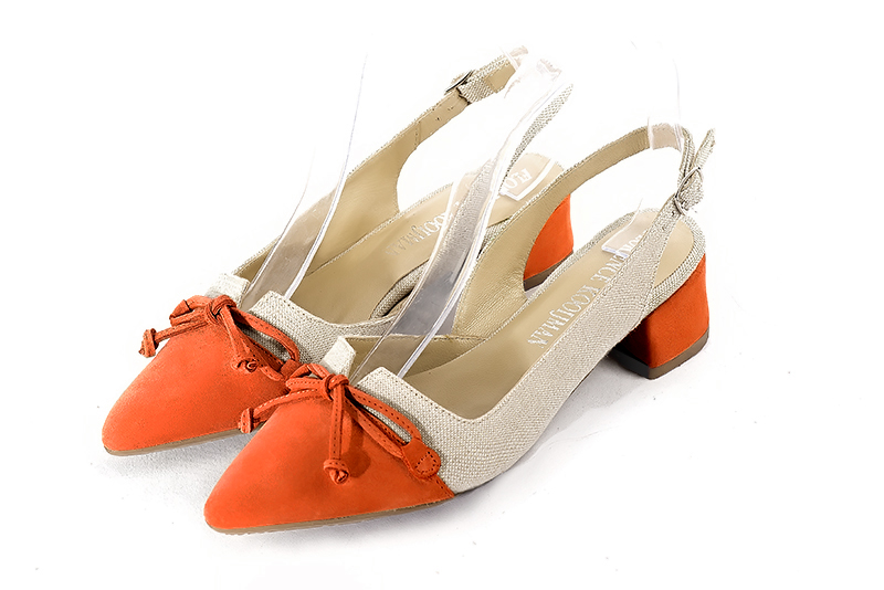 Clementine orange and natural beige women's open back shoes, with a knot. Tapered toe. Low flare heels. Front view - Florence KOOIJMAN